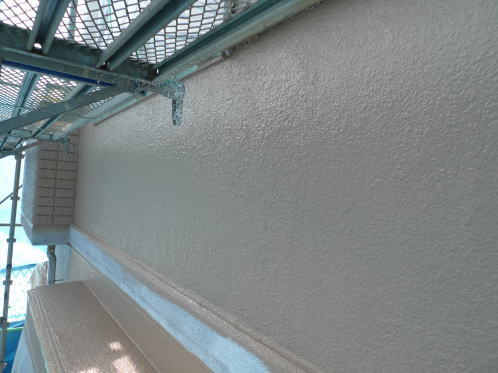 大成パルコンの外壁塗装・防水保護塗装工事29_補修部の仕上げ塗装完了.jpg